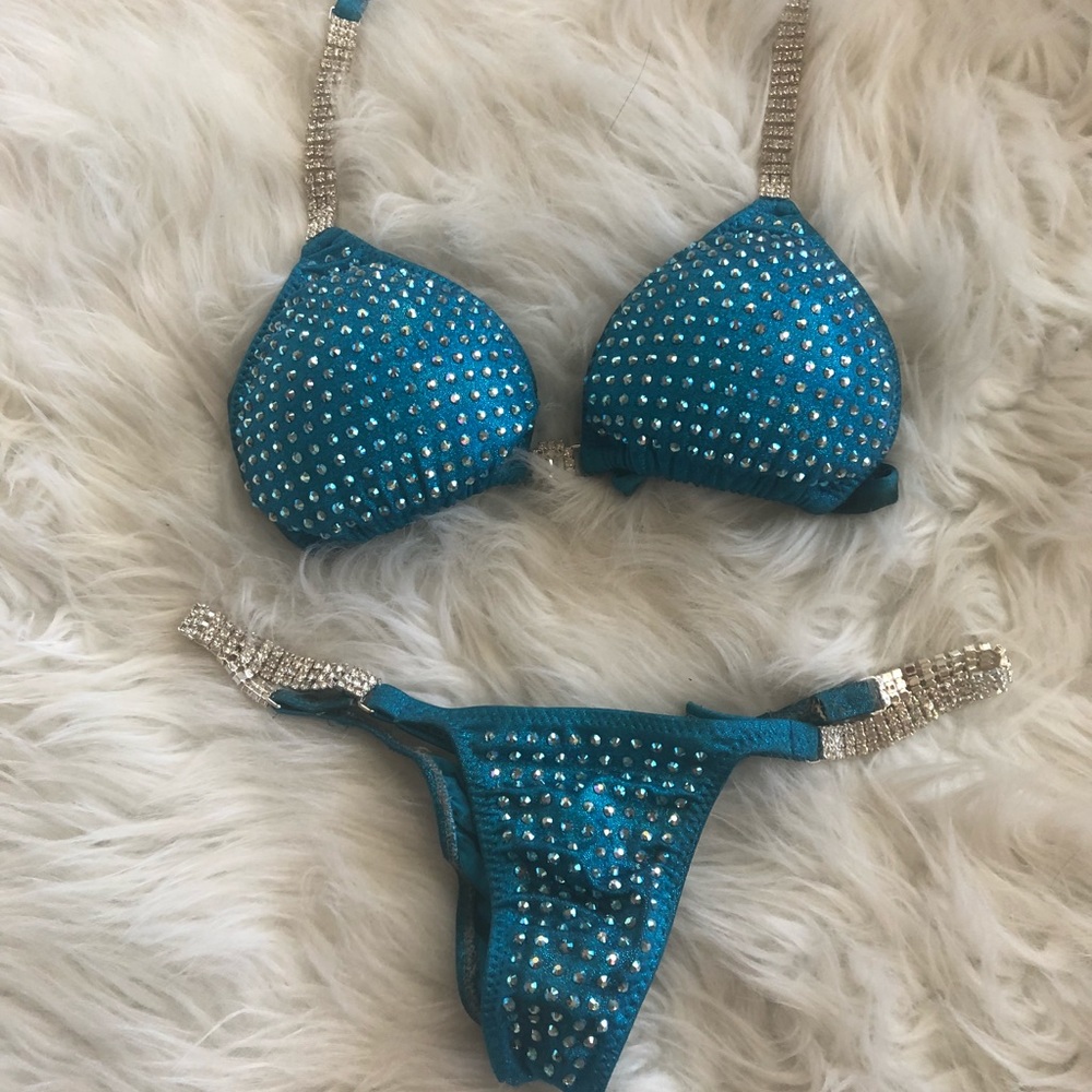 ***SOLD*** CJ Elite bikini competition suit